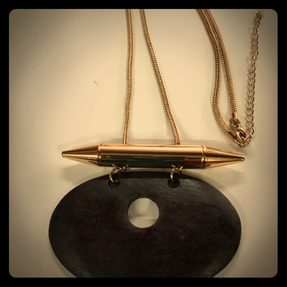 Mark. WOOD WORKS NECKLACE.